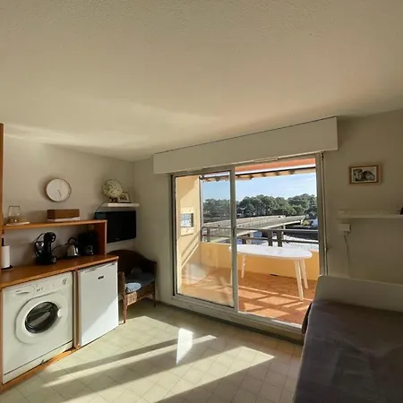 Apartment Proche Dans Avec Piscine *